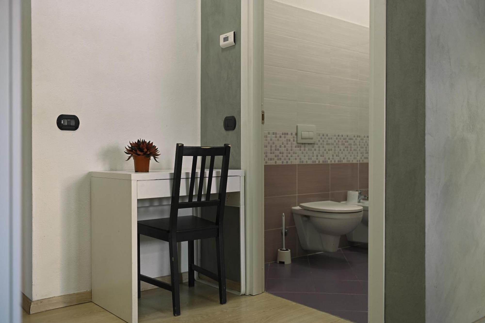 La Gloria Rho Private Rooms Only Bagian luar foto